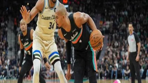 弗里克率队冲击国王杯冠军，六场决战无一败绩，力克皇马！